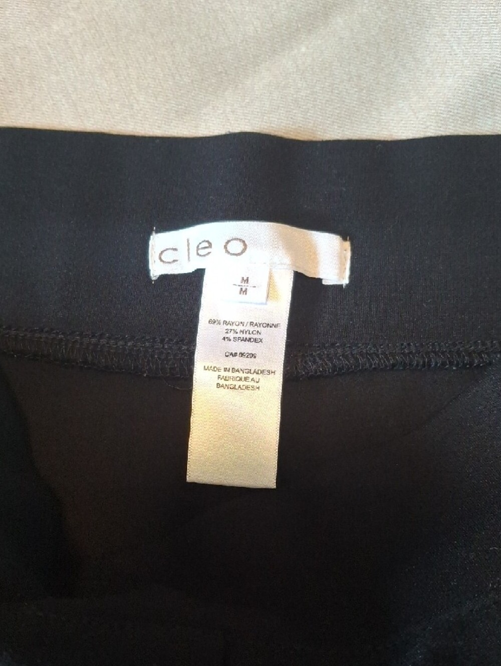Cleo Black Pull-On Ponte Pants with Grommet Detail – Size M - Picture 2 of 7